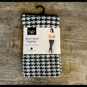 NWT Soft Houndstooth Fleece Leggings